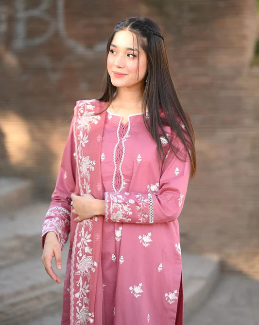 Nazneen Lawn 3pc