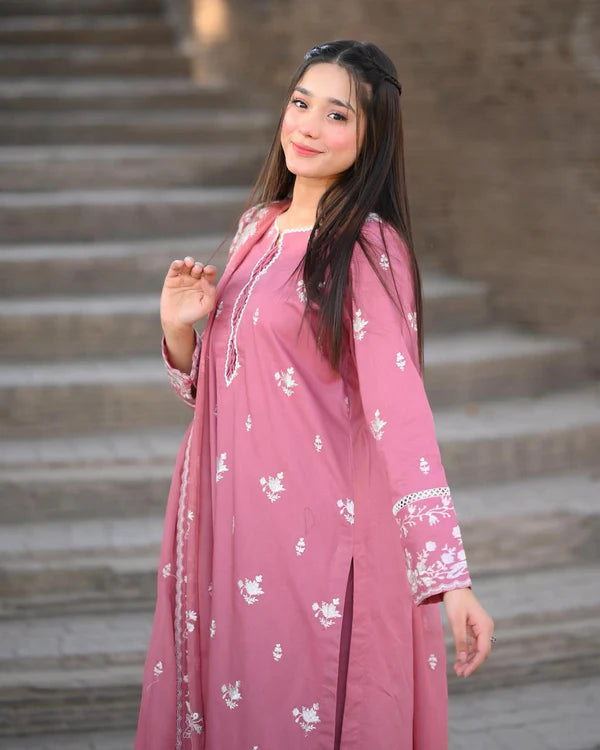 Nazneen Lawn 3pc