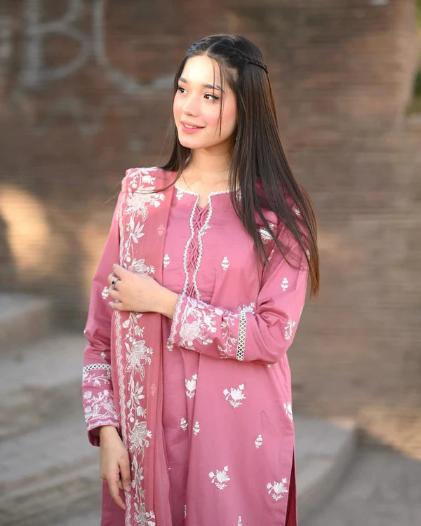 Nazneen Lawn 3pc